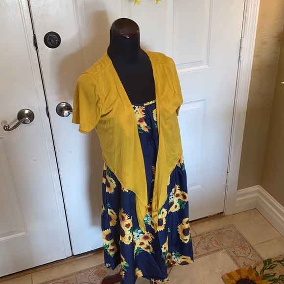 Casual summer/ spring dress - Picture 5 of 12